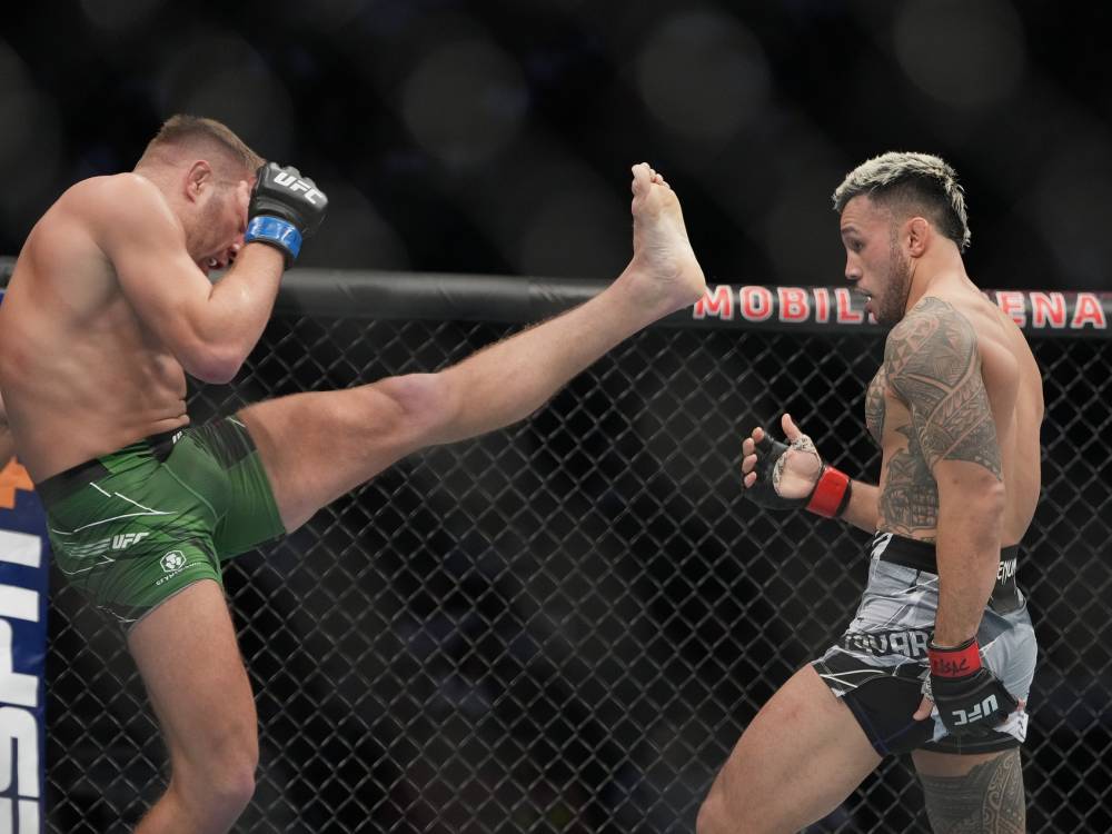 Chris Weidman vs. Brad Tavares ~ UFC 292 