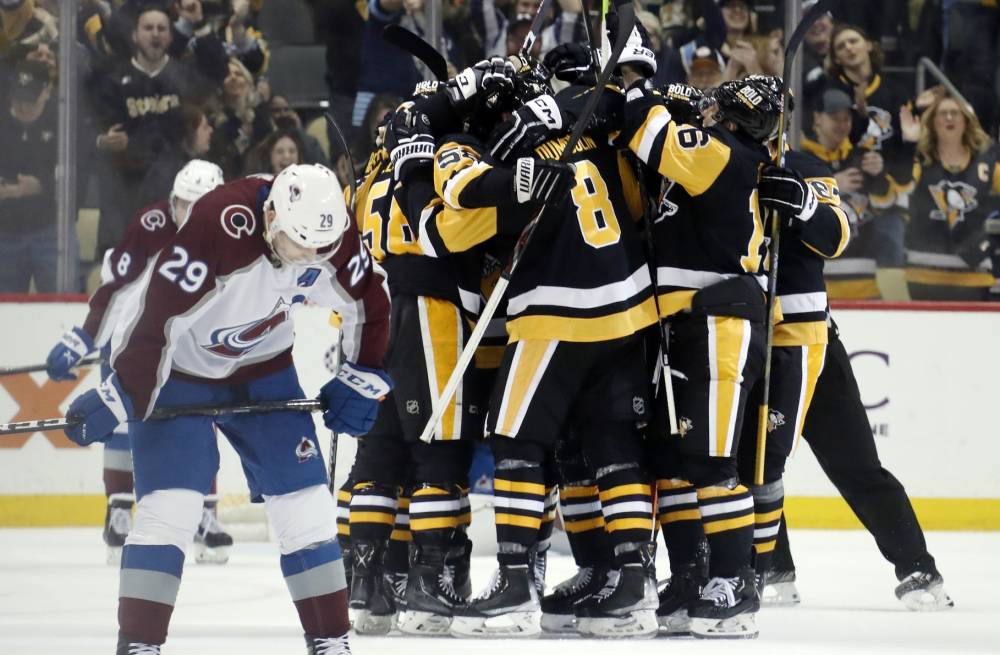 Penguins vs Avalanche NHL Picks Experts Weigh in for 3/22