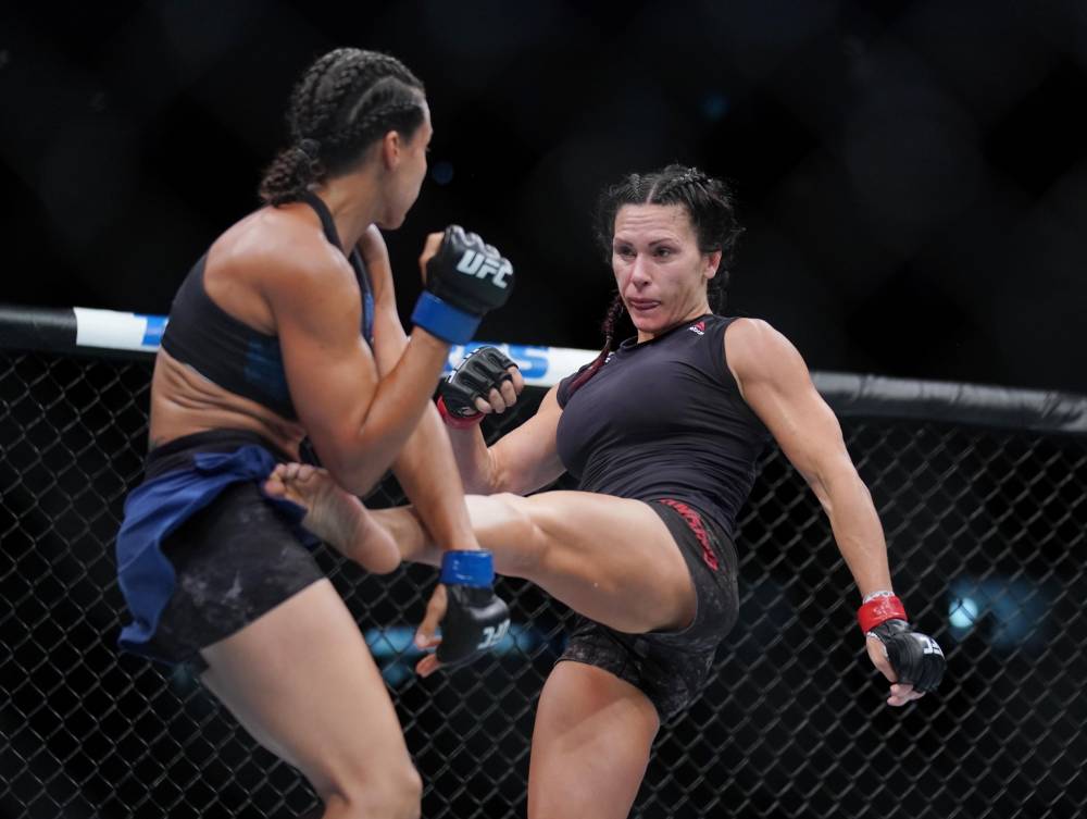 Cat Zingano vs Leah McCourt Prediction Bellator 293