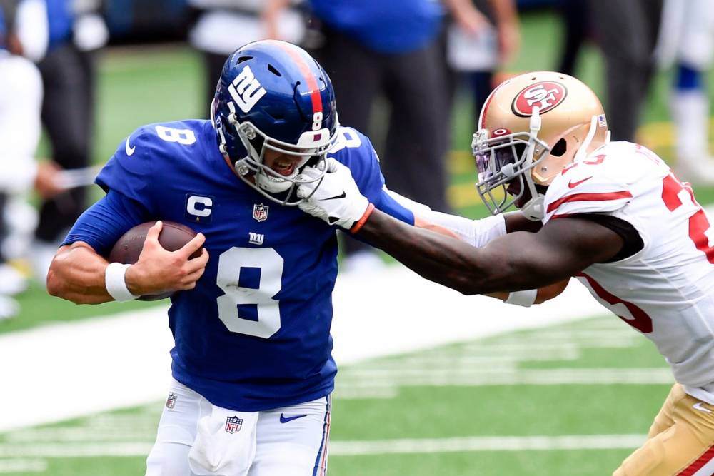 The 49ers beat the Giants 27-20.